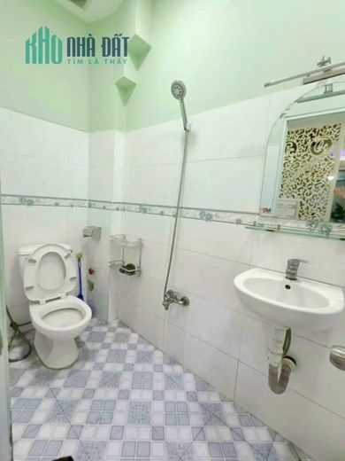 Nhà bán hẻm 136 Nguyễn Thị Tần - P2- Quận 8 -  Giá : 3.4 Tỷ (Bớt lộc)