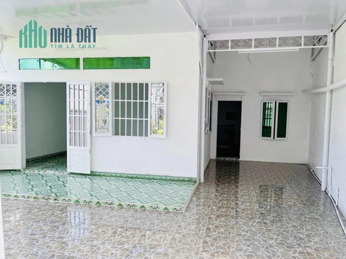 ☘☘☘☘☘CHỦ GẤP BÁN ☘☘☘☘☘☘☘Cần bán gấp căn nhà 104m2 Ngang (7.5 x 12) giá chỉ 3.690 tỷ , phường Bình