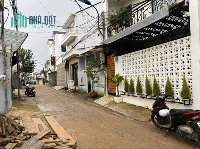 Nhanh tay sở hữu Nhà sổ XD riêng hẻm 27 Lê Hồng Phong, Đà Lạt giá chỉ 5.3 tỷ