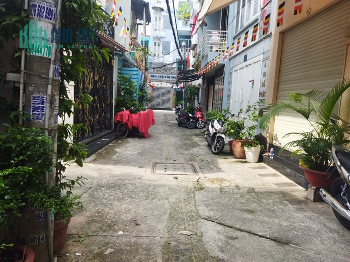 CHỈ 3 TỶ - XE HƠI ĐẬU CỬA - CÔNG NĂNG ĐẦY ĐỦ - THÍCH HỢP CHO GIA ĐÌNH TRẺ !!!