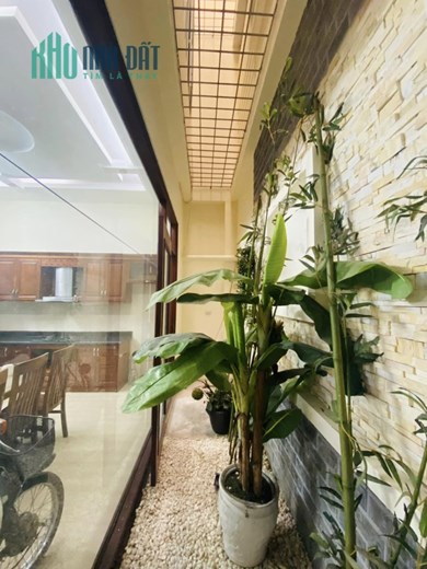 BÁN NHÀ NGÕ 54 NGỌC HỒI, 84M2x4T GIÁ CHỈ 12TỶ