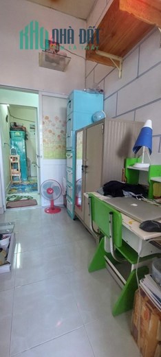 NHÀ BÀ HOM - GIÁ HẠT RẺ - CÒN MỚI ĐẸP - SÂN LỚN - ĐƯỜNG RỘNG - NHỈNH 2 TỶ