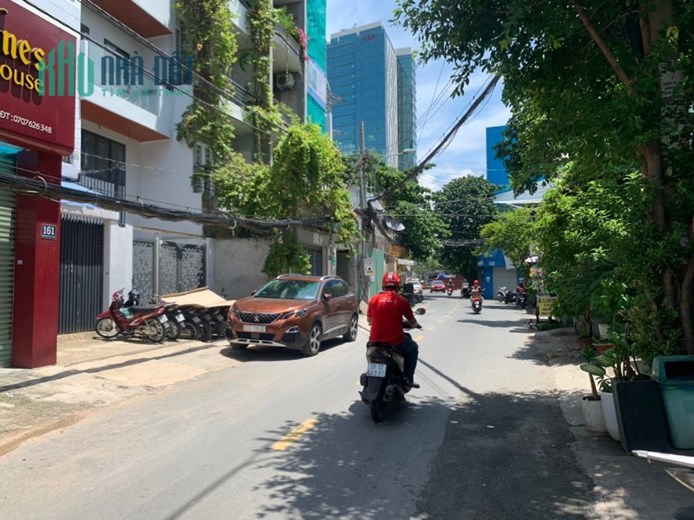 Cần Bán Gấp Nhà Cấp 4, Đường Nguyễn Cửu Vân, Phường 17, Quận Bình Thạnh.