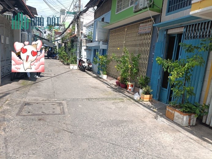 Cần Bán Gấp Nhà Cấp 4, Đường Nguyễn Cửu Vân, Phường 17, Quận Bình Thạnh.