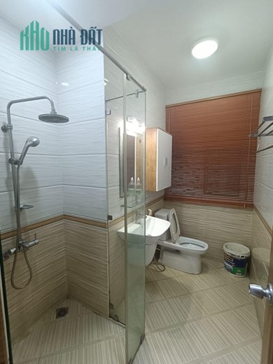 Bán Nhà Riêng Cách Chợ Thủ Đức 100M, Đường Hồ Văn Tư, Ngang 8M, Chỉ Nhỉnh 4 Tỷ, Xách Vali Ở Ngay