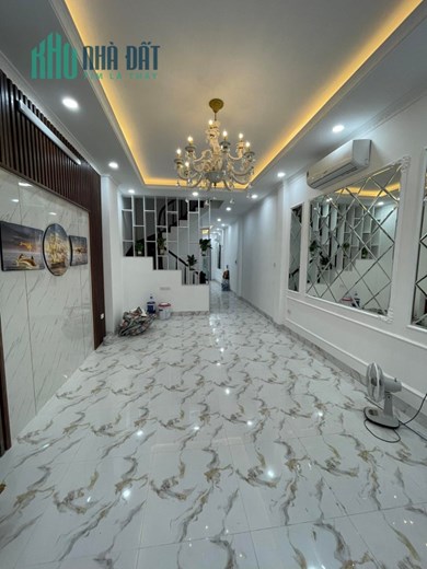 Bán nhà phố Láng Hạ-Đống Đa view hồ, DTXD68m2, 5 tầng, 20 tỷ