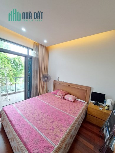 Chủ Mót! Lô góc Láng Hạ, thông, KD, ba gác tránh, cực gần phố, 44m x 4T, chỉ 4.25 tỷ