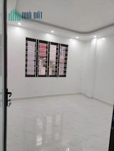 Bán căn nhà Phương Lưu - Đông Hải. Gần Hồ Phương Lưu, trung tâm thương mại BigC, Parson, Doji. 
Bán