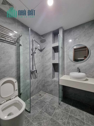 Nhà Tôn Đức Thắng, Đống Đa 30m*4T 50m ra phố ngõ to Nhà Đẹp Ở Ngay 3.65 tỷ