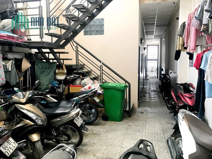 Rẻ hơn thị trường 30% - 150m2 cách Nguyễn Thị Thập 20m - xe tải tới nhà 18PN có dòng tiền 600tr/năm