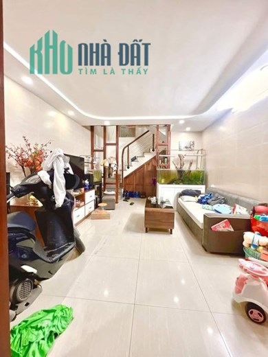BÁN NHÀ MAI DỊCH CẦU GIẤY, SÁT ĐH THƯƠNG MẠI, PHÂN LÔ, 2 THOÁNG, GẦN HỒ, 46M CHỈ NHỈNH 5TỶ