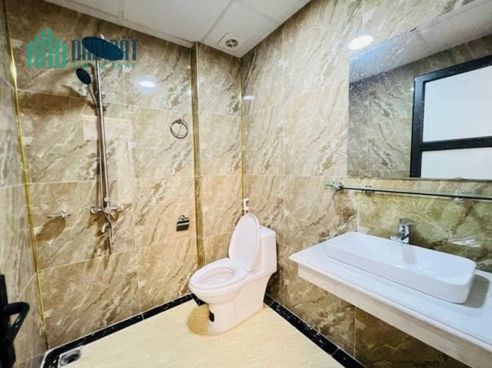 bán nhà định công - ngõ thông thuận tiện - chủ nhà tặng full nội thất - diện tích 30m dân xây 5 tầng