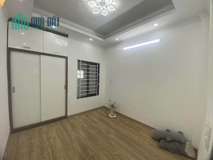 Bán CCMN 9 phòng, 50m ra phố, ngõ rộng, Minh Khai, Hai Bà Trưng, 480TR/năm, 4.85 tỷ