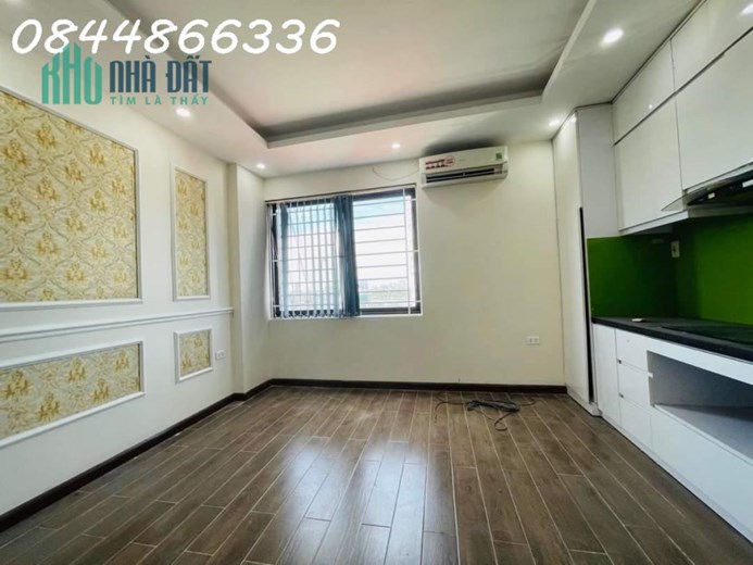 Mặt phố Hoàng Văn Thái, ô tô tránh, kinh doanh tốt, thang máy, 70m x 7 tầng, nhỉnh 26 tỷ