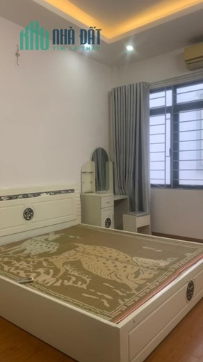 Bán nhà  Khương Đình 42m x 5 tầng, mt: 3.8m, ô tô 7 chỗ đỗ cửa, kinh doanh sầm uất