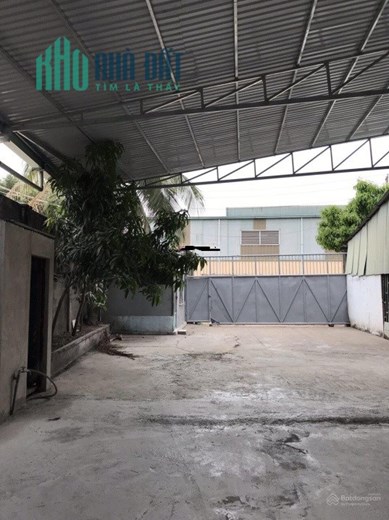xưởng 3100m2 2 mặt tiền xe Cont 24h, gần cầu Tham Lương, giá tốt!