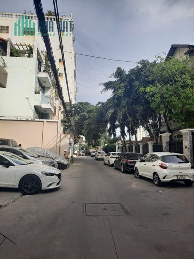 BÁN CHDV HẺM NGUYỄN THỊ THẬP, BÌNH THUẬN - QUẬN 7 - 118M2
