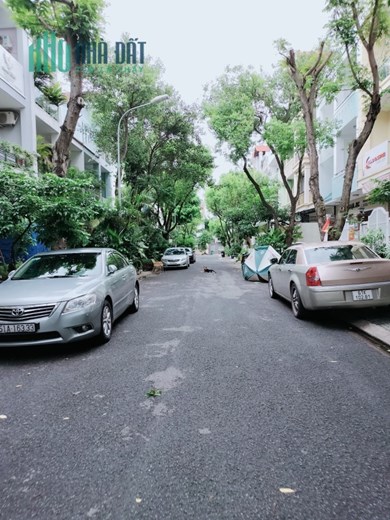 BÁN NHÀ VIP, GIÁ RẺ, KDC VEN SÔNG, TÂN PHONG, QUẬN 7, 4 TẦNG, NHỈNH 19TỶ5