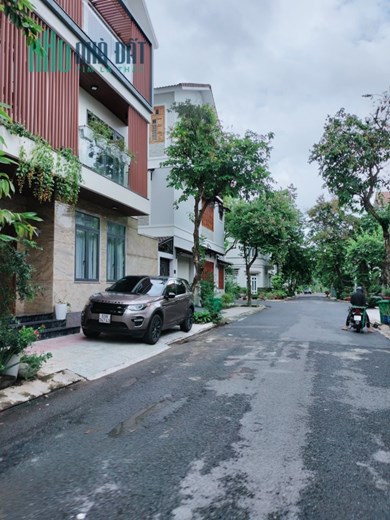 BÁN NHÀ VIP, GIÁ RẺ, KDC VEN SÔNG, TÂN PHONG, QUẬN 7, 4 TẦNG, NHỈNH 19TỶ5
