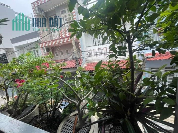Nhà hẻm xe hơi 413 Lê Văn Quới Bình Tân Gía 3.8 tỷ TL