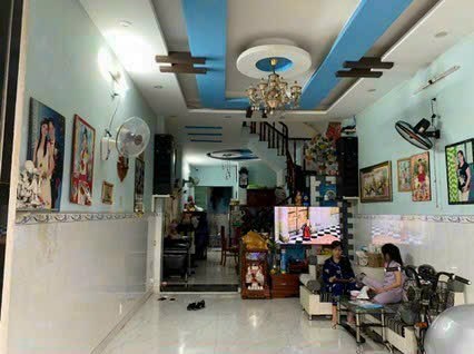 Nhà hẻm xe hơi 4m x 19m đường Tỉnh lộ 10 Bình Tân giá 4.4 tỷ