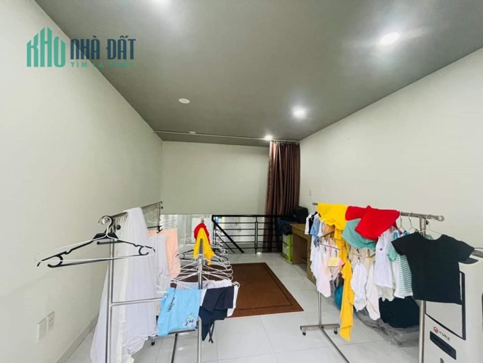 LÊ HOÀNG PHÁI - 3.5 X19 SỔ VUÔNG ĐẸP - NHÀ TRỆT LỮNG - 2PN - HẺM THÔNG 3M - BÁN ĐẤT TẶNG NHÀ MỚI