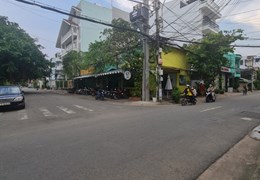 BÁN NHÀ MẶT TIỀN LÝ PHỤC MAN, BÌNH THUẬN, QUẬN 7 - 124M2