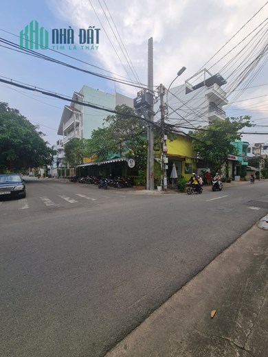 BÁN NHÀ MẶT TIỀN LÝ PHỤC MAN, BÌNH THUẬN, QUẬN 7 - 124M2