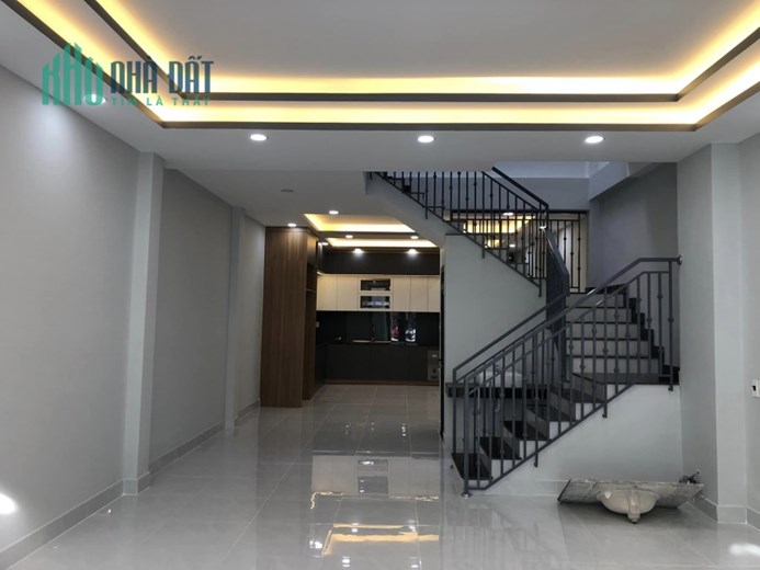 BÁN NHÀ HẺM 793 TRẦN XUÂN SOẠN, TÂN HƯNG, QUẬN 7 - 150M2
