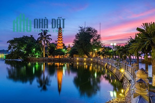 HIẾM BÁN ĐẤT VIEW HỒ TÂY, LÔ GÓC, Ô TÔ CHỈ 180TR/M2 MẶT TIỀN 14M