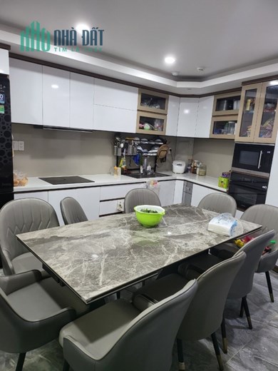 Gò vấp - Phường 3 - Dt 105 m2 - Sẵn dòng tiền - chỉ 11 tỷ -Bao đầu tư