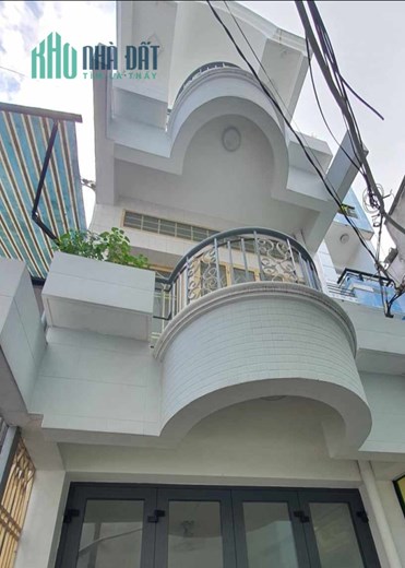 Hẻm xe hơi ngay Cầu Bông, 33m² x nhà 4 Tầng đúc BTCT 4PN,  giá hơn 4 tỷ