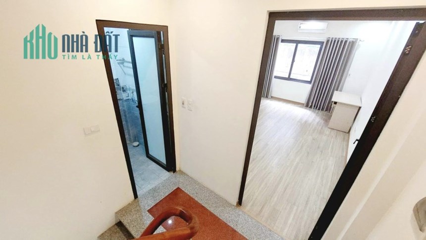 BÁN NHÀ VỊ TRÍ ĐẸP PHẠM VĂN ĐỒNG GIÁ RẺ ĐẦU TƯ NGÕ RỘNG NHỈNH 4.6 TỶ
