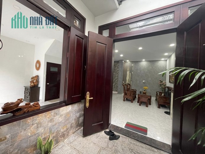 CHỈ 10.8 TỶ - NHÀ ĐẸP LUNG LINH - 4 TẦNG - 66M2 - HXH - NGUYỄN THƯỢNG HIỀN - BÌNH THẠNH