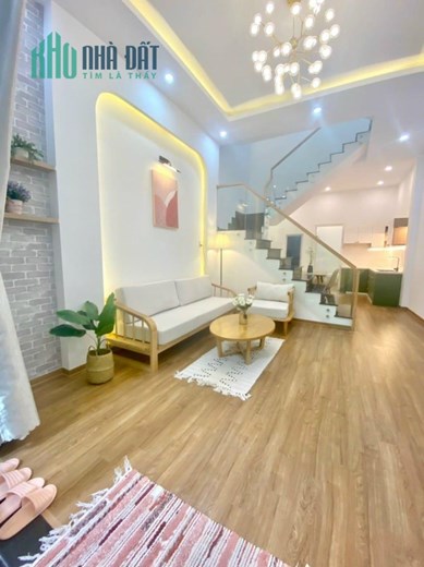 Nhà Ngộp 3 tầng x 50m2 ( 4*12.5)m, Hẻm 5m Xe Hơi Tới Nhà, giá chỉ nhỉnh 4,95 tỷ