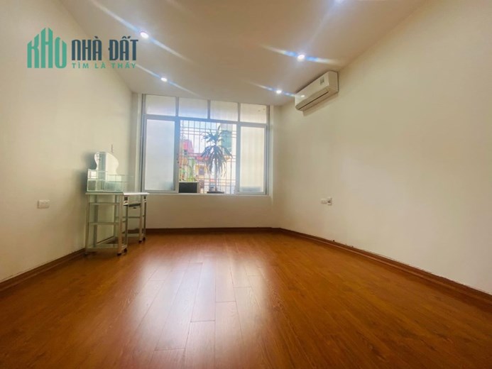 NHÀ ĐẸP, 3 BƯỚC RA PHỐ HỒNG MAI - HAI BÀ TRƯNG 25/28M 4 TẦNG 3.2 TỶ