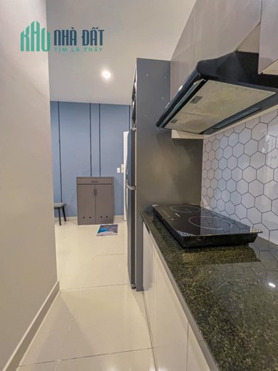 Cho thuê căn hộ view biển block A tầng 25 Liên hệ : 0937946866