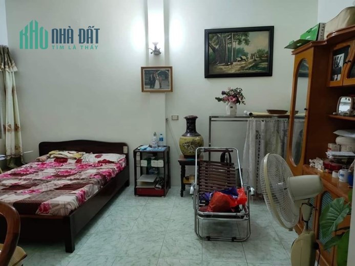 BÁN NHÀ Ở PHẠM NGỌC THẠCH – ĐỐNG ĐA, 24M2*2,5T, OTO 10M, GIÁ BÁN 790TR.