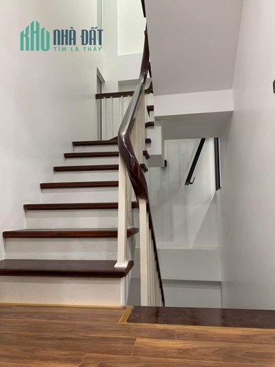 BÁN 2 CĂN NHÀ 48M2  MỚI DÂN XÂY Ở HỒ LÂM DU BỒ ĐỀ LONG BIÊN