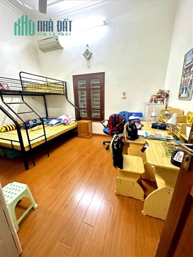 ĐỘI CẤN-ngõ RỘNG-THẲNG-54m-4 tầng-Phân LÔ bộ Công An-11.5 tỷ-BA ĐÌNH