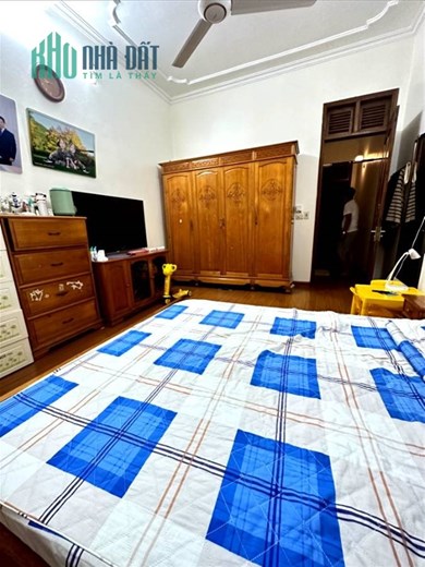 ĐỘI CẤN-ngõ RỘNG-THẲNG-54m-4 tầng-Phân LÔ bộ Công An-11.5 tỷ-BA ĐÌNH