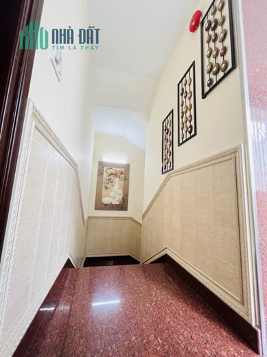 NHÀ ĐẸP MẶT TIỀN THẠCH THỊ THANH, PHƯỜNG TÂN ĐỊNH QUẬN 1, 120m2 (5 x 22m),  3 TẦNG, NHÀ MỚI ĐÚC