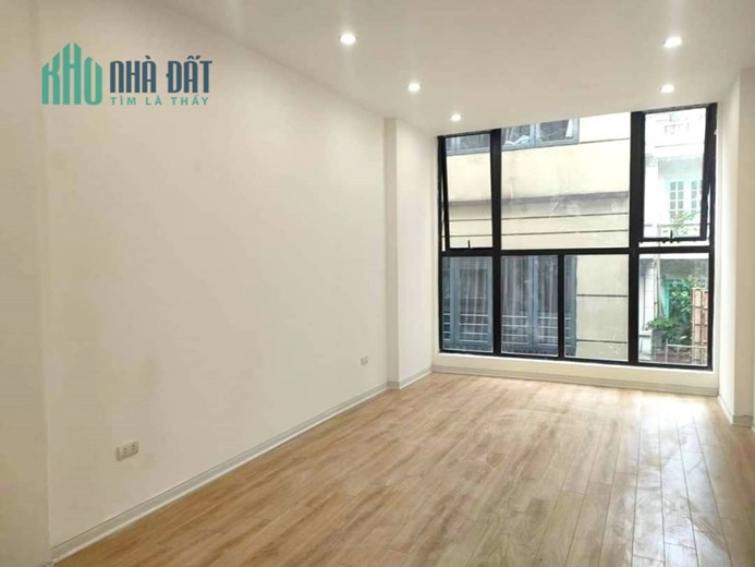 ĐÀO TẤN-BA ĐÌNH-Gần 40m-6 tầng-thang máy-8.5 tỷ-Ngõ thẳng rộng