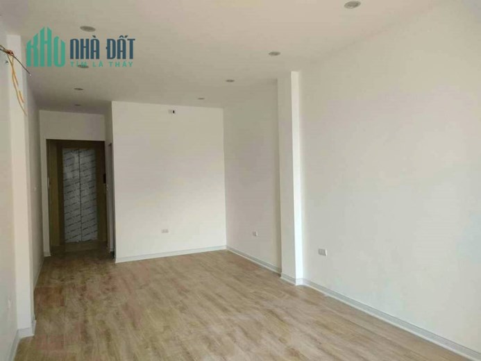 ĐÀO TẤN-BA ĐÌNH-Gần 40m-6 tầng-thang máy-8.5 tỷ-Ngõ thẳng rộng