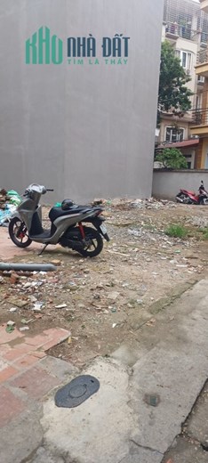 Bán gấp mảnh đất, Xuân Đỉnh, 40m2 mt 3.8m giá 3.5 tỷ.