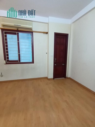 MỚI NÀY!!! Siêu phẩm trung tâm Dương Quảng Hàm, 35m2 5Tầng, Nhỉnh 4 Tỷ