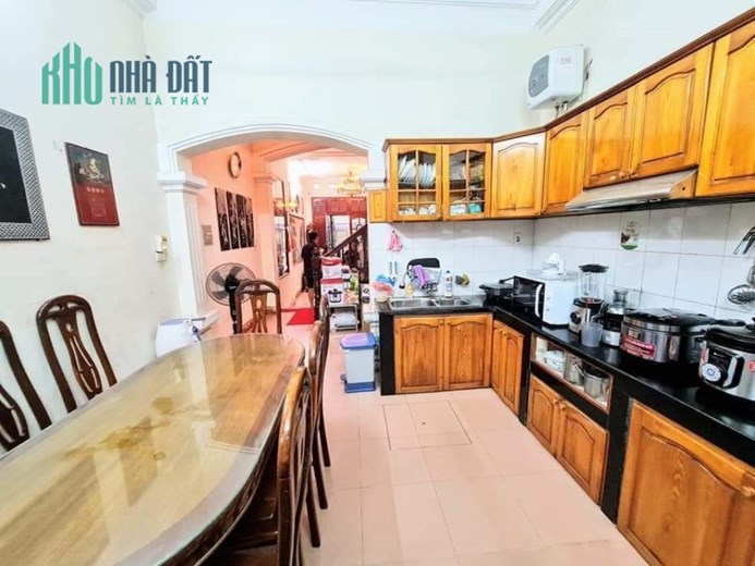 BÁN NHÀ LƯƠNG KHÁNH THIỆN, NGUYỄN ĐỨC CẢNH 39/43m × 5T. NGÕ Ô TÔ TRÁNH. Chỉ 4.05 TỶ