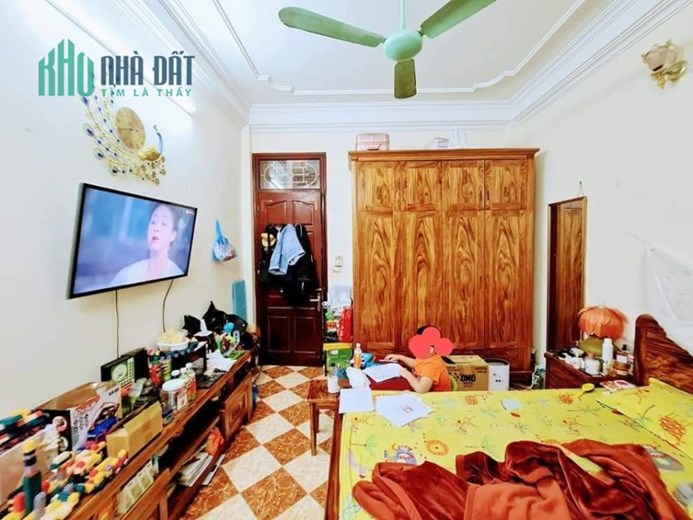 BÁN NHÀ LƯƠNG KHÁNH THIỆN, NGUYỄN ĐỨC CẢNH 39/43m × 5T. NGÕ Ô TÔ TRÁNH. Chỉ 4.05 TỶ