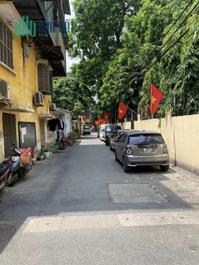 CON HỌC BÁCH KINH XÂY- MUA NHÀ BẠCH MAI - HAI BÀ TRƯNG GIÁ CHỈ 680 TRIỆU