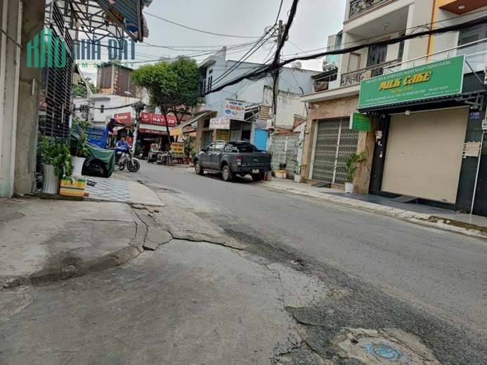 Bán Gấp Nhà đườg Miếu Gò Xoài  ,48 m2,HXH 2 Tầng Giá 3 tỷ xx